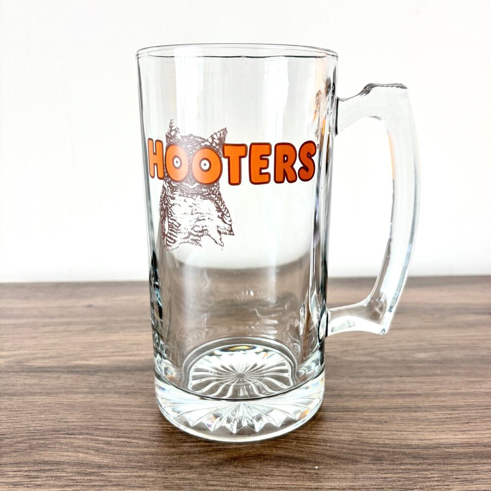 Hooters Large Beer Bar Mug 24 Oz. Heavy Vintage Glass Collectible